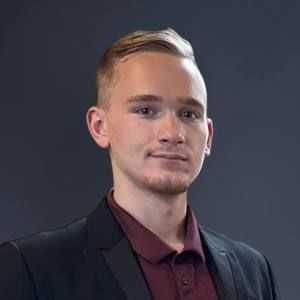 Meet your Posher, Chris